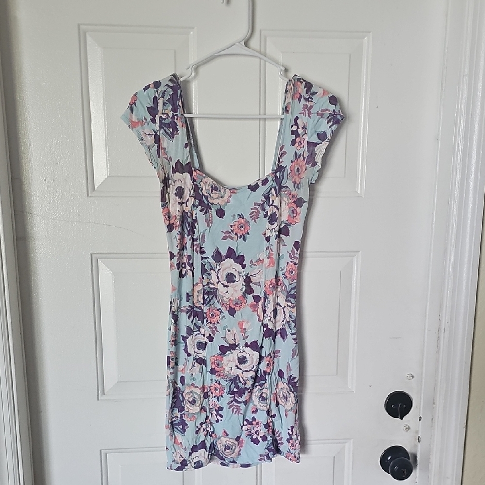 Chic Floral Mini Dress in Blue and Purple